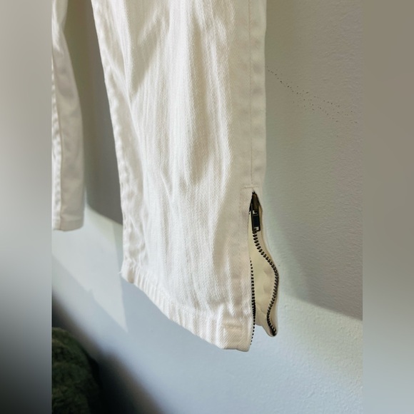 Lauren Jeans Co. Ralph Lauren Women's Size 10 P White Ankle Zip Jeans Stretch - Picture 3 of 8